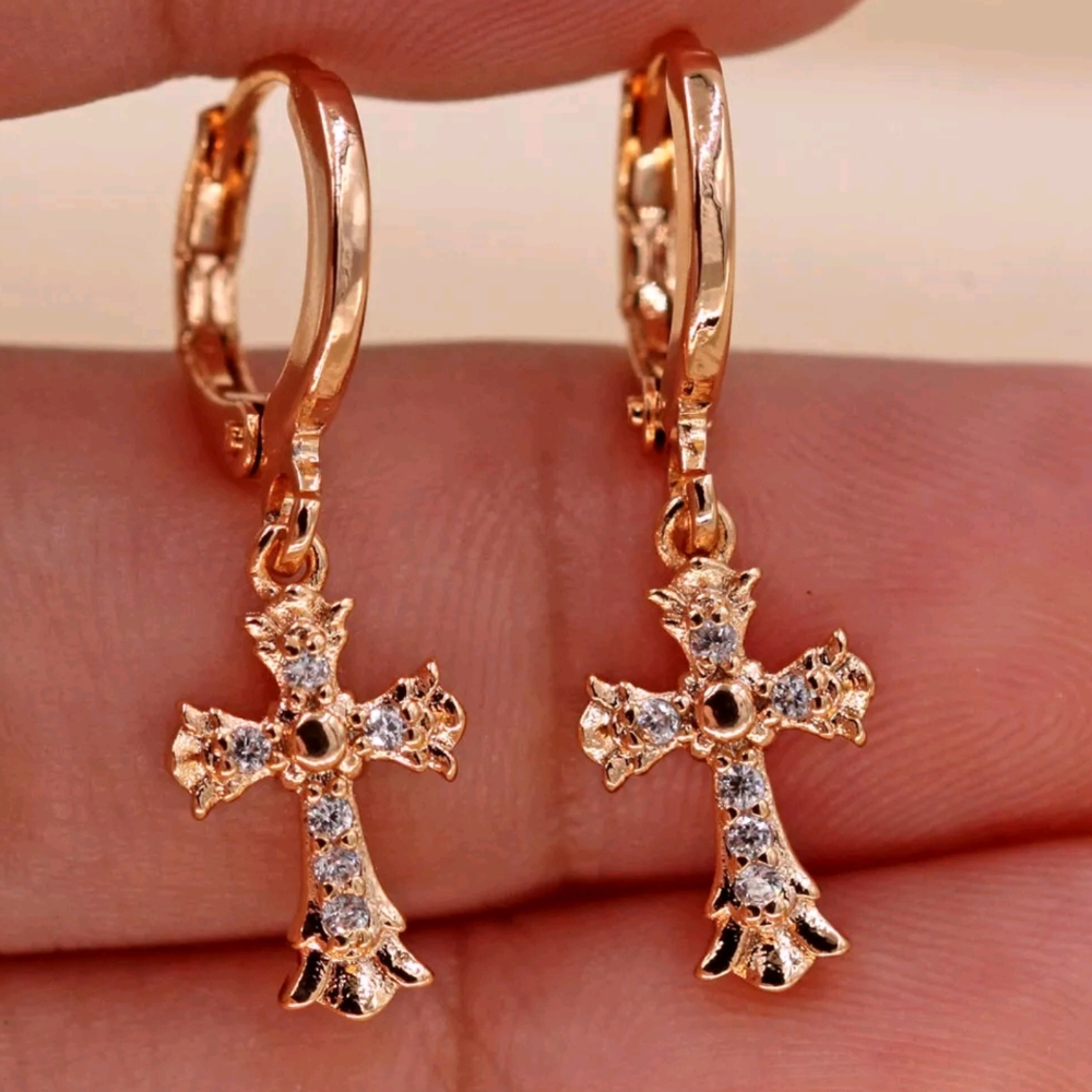 18K Cross Earrings NWOT